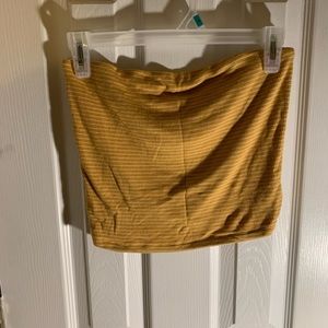 American Eagle crop top